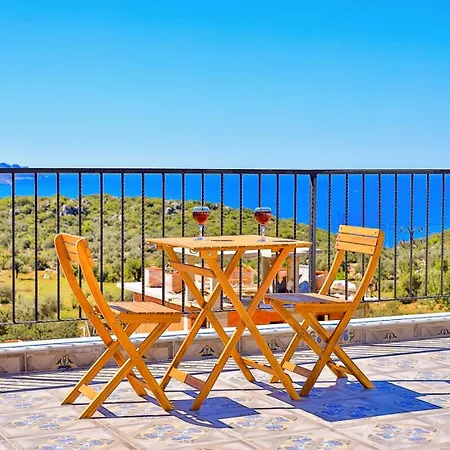 Morens Hotel 4*